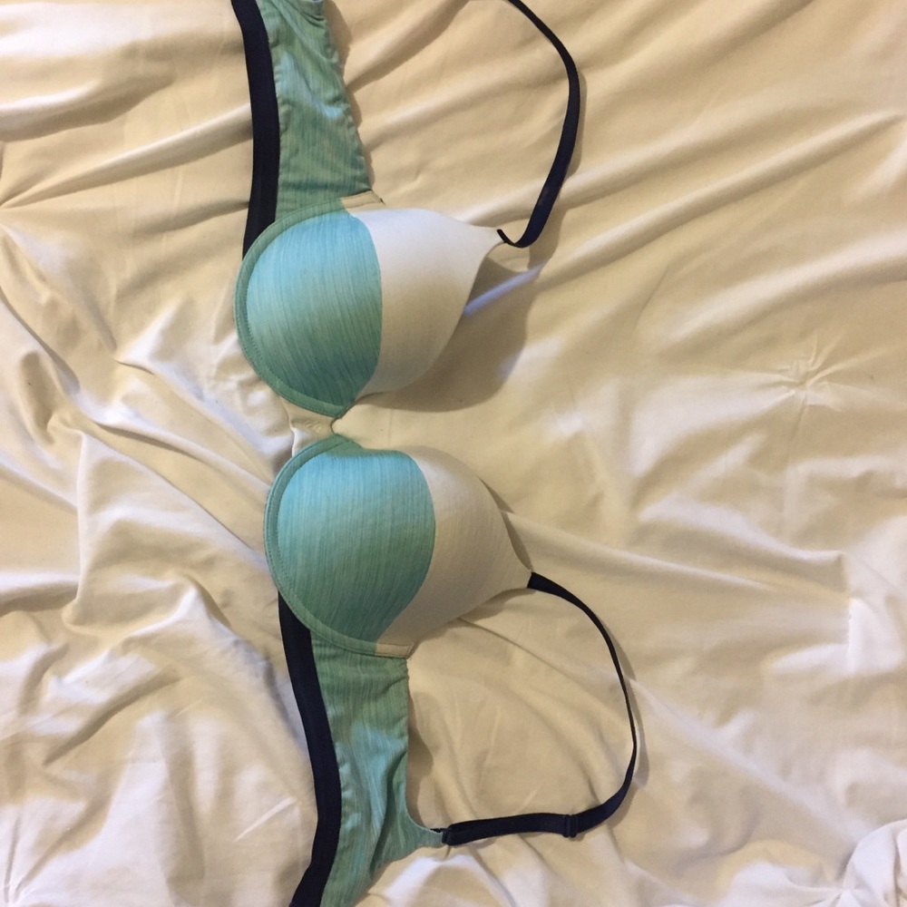 Victoria’s Secret bra